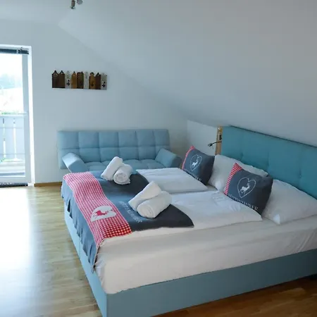 Alpine 8 By Aa Homes