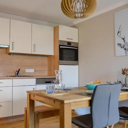 Alpine 8 By Aa Homes Apartmán *